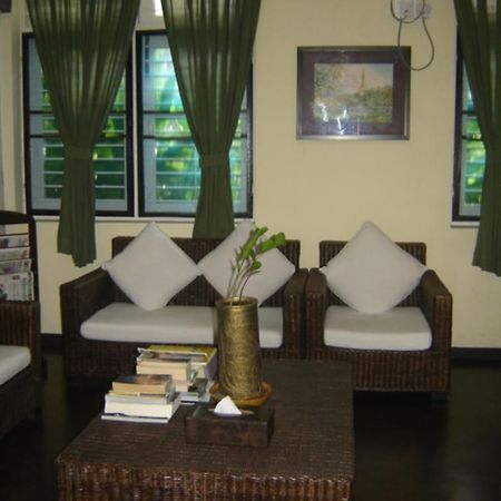 Garden Home Bed And Breakfast Yangon Esterno foto