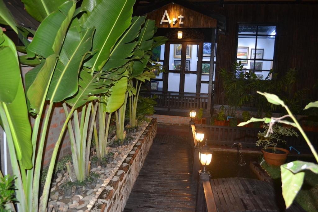 Garden Home Bed And Breakfast Yangon Esterno foto